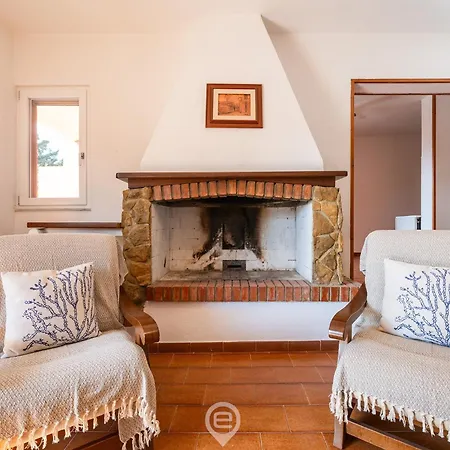 Domus Gina - Nearby, Bbq & Parking * Solanas (Cagliari)