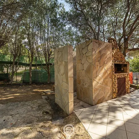 Domus Gina - Nearby, Bbq & Parking